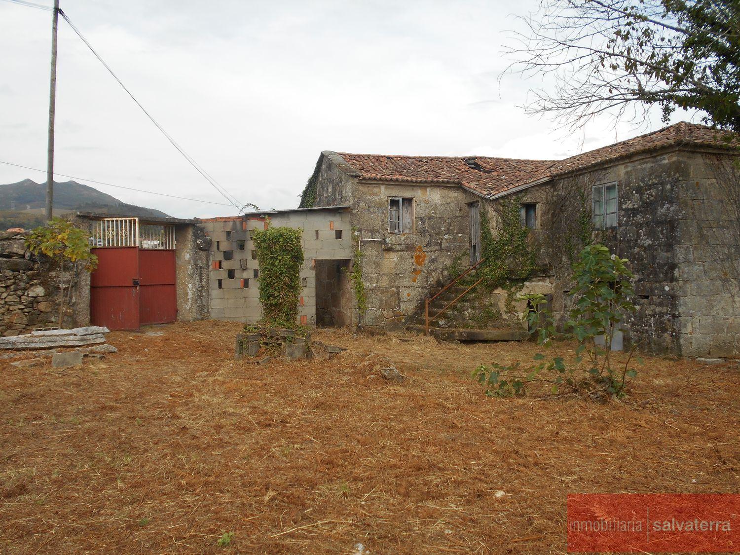 Venta de finca rústica en As neves