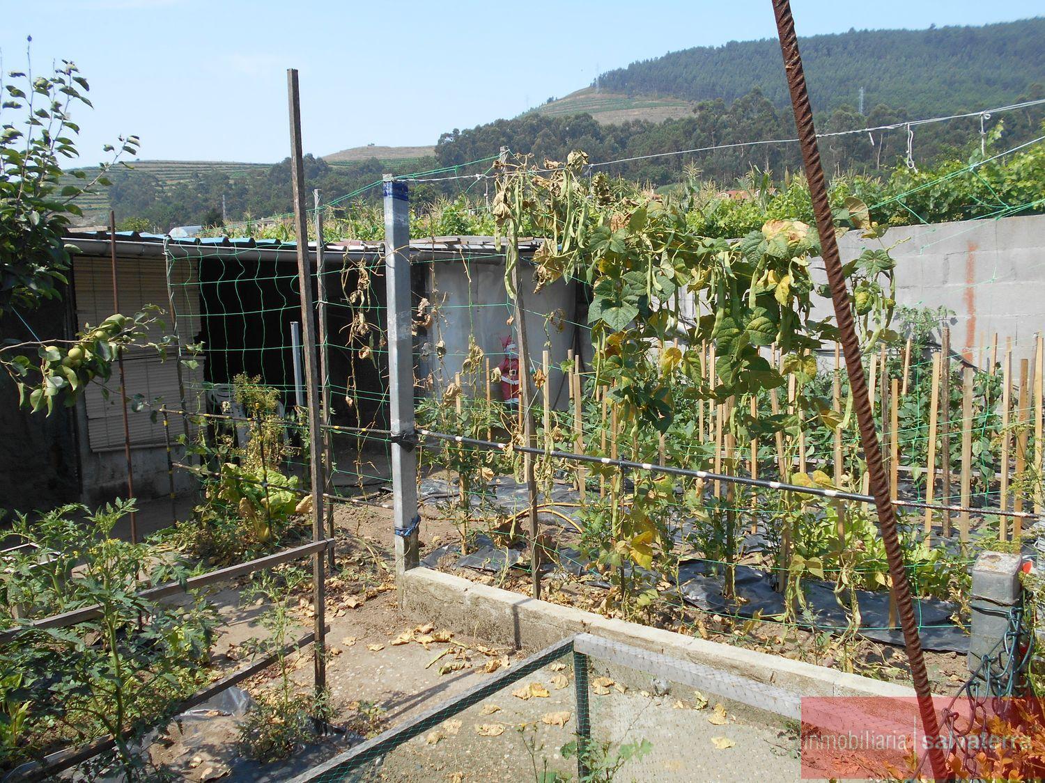 For sale of chalet in Tomiño