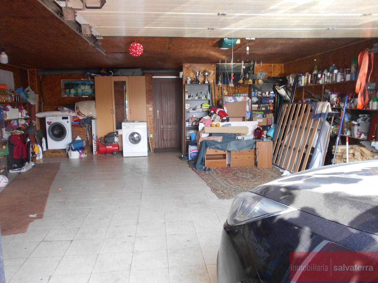 For sale of chalet in Tomiño