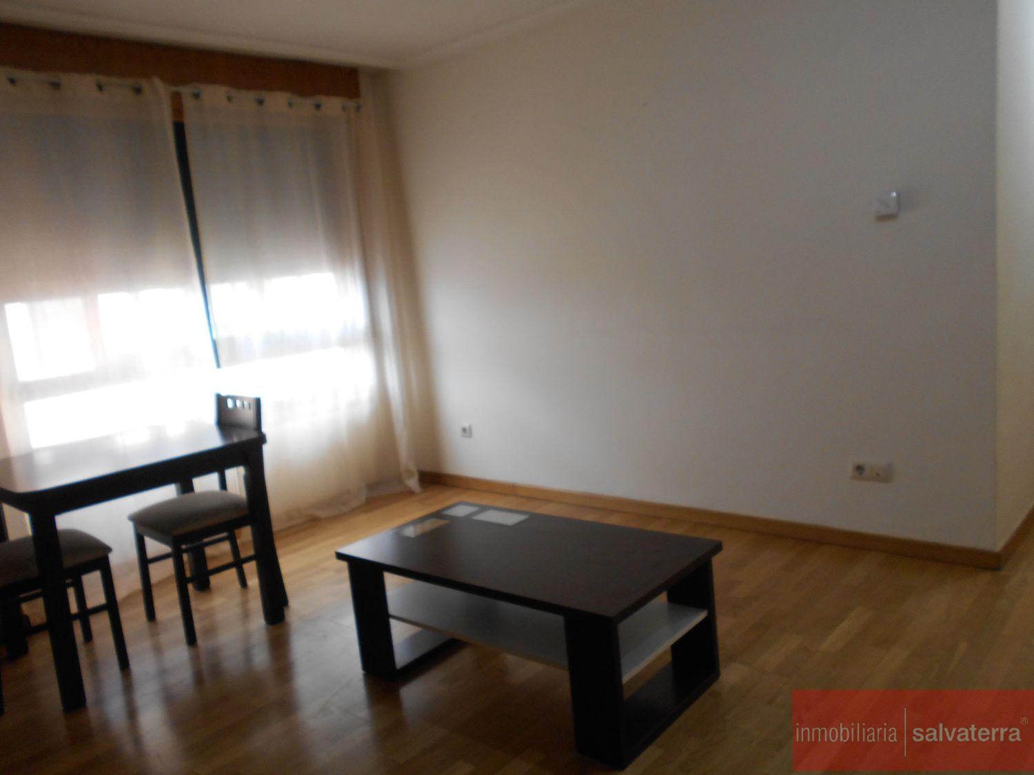 Venta de piso en Salvaterra de Miño