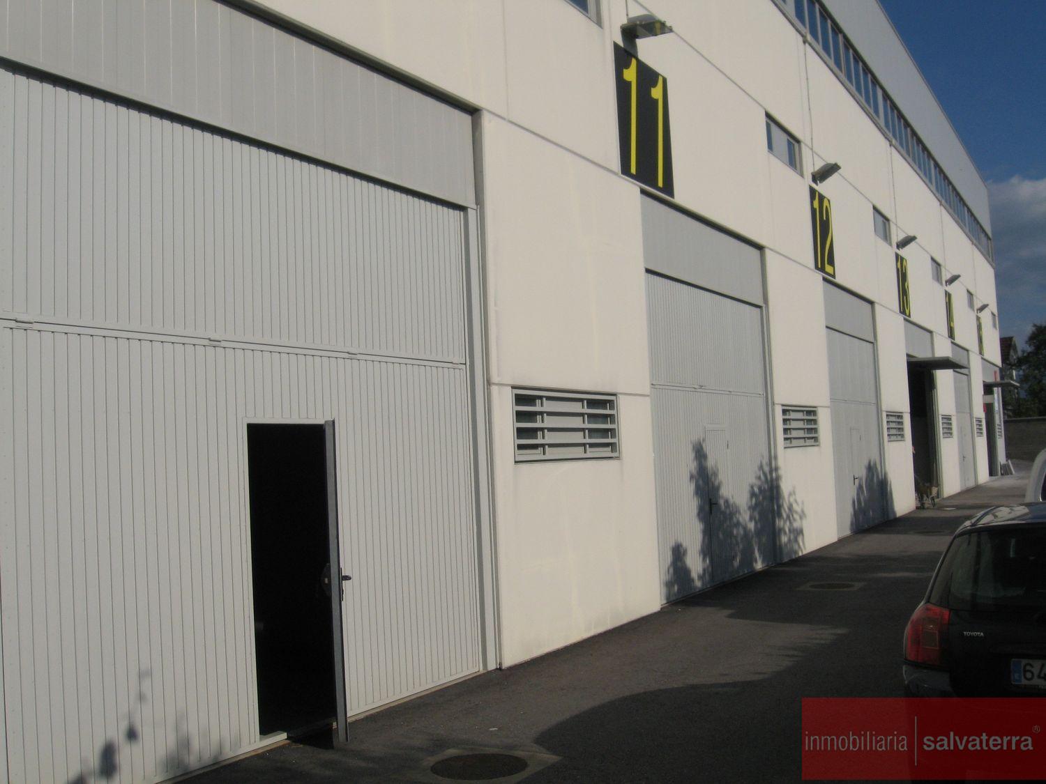 For sale of commercial in Salvaterra de miño