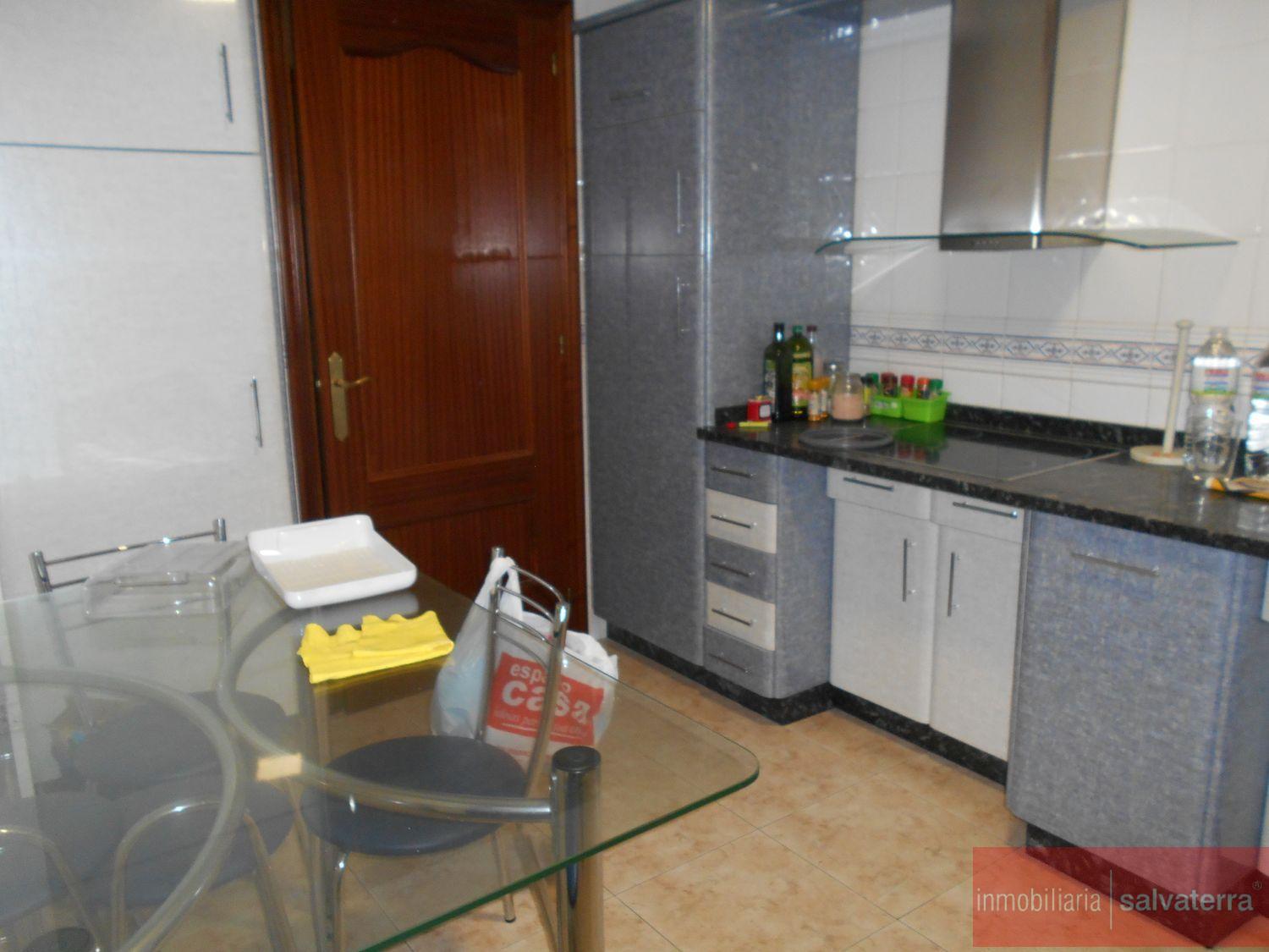 Venta de piso en A Cañiza