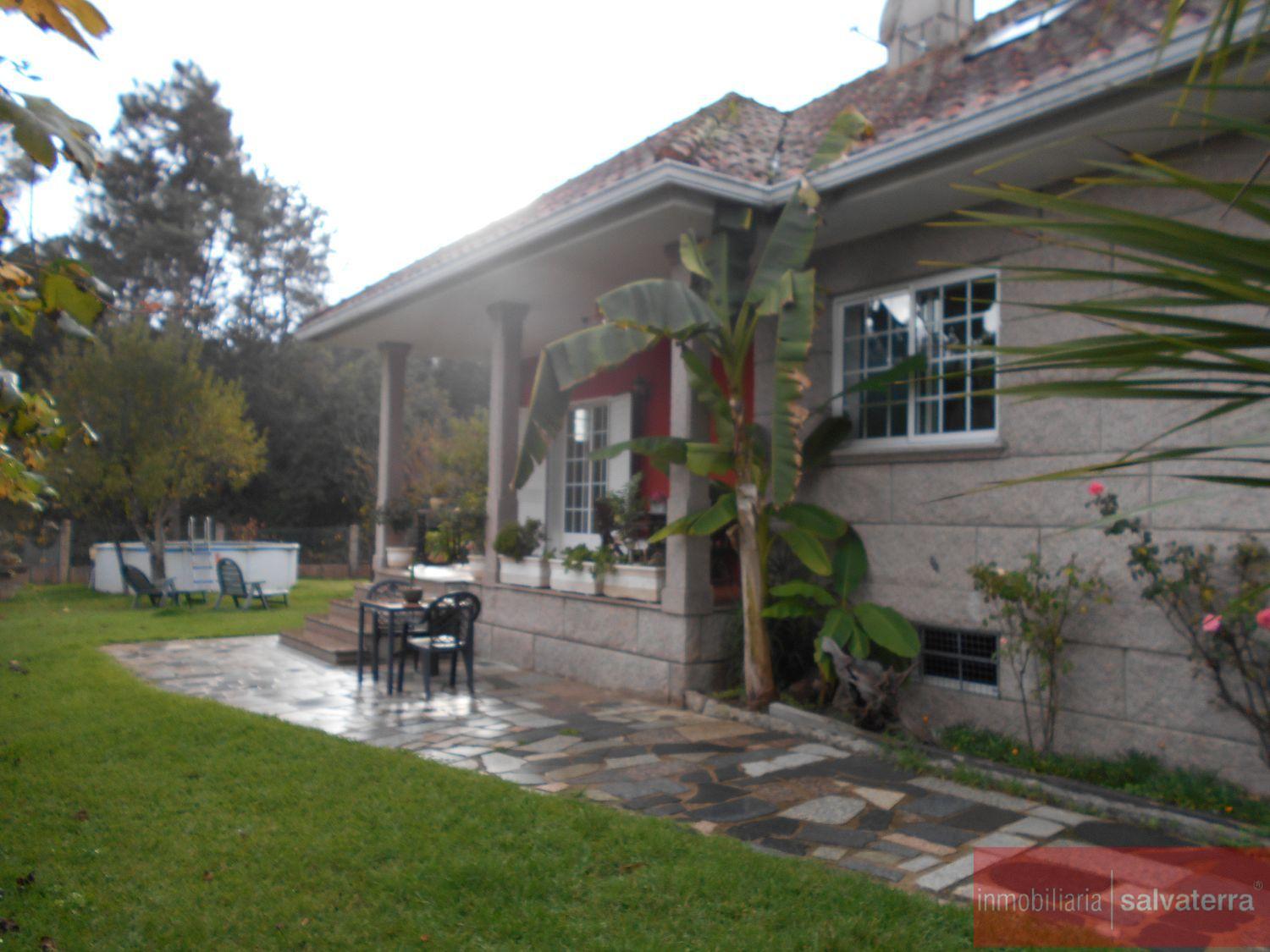 For sale of chalet in Ponteareas