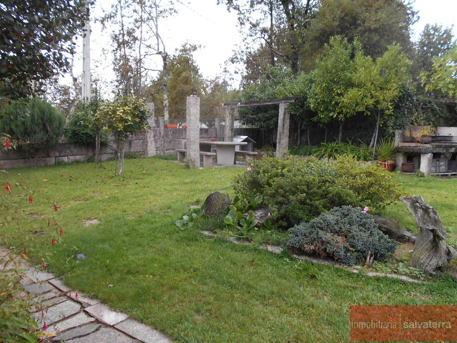 For sale of chalet in Ponteareas