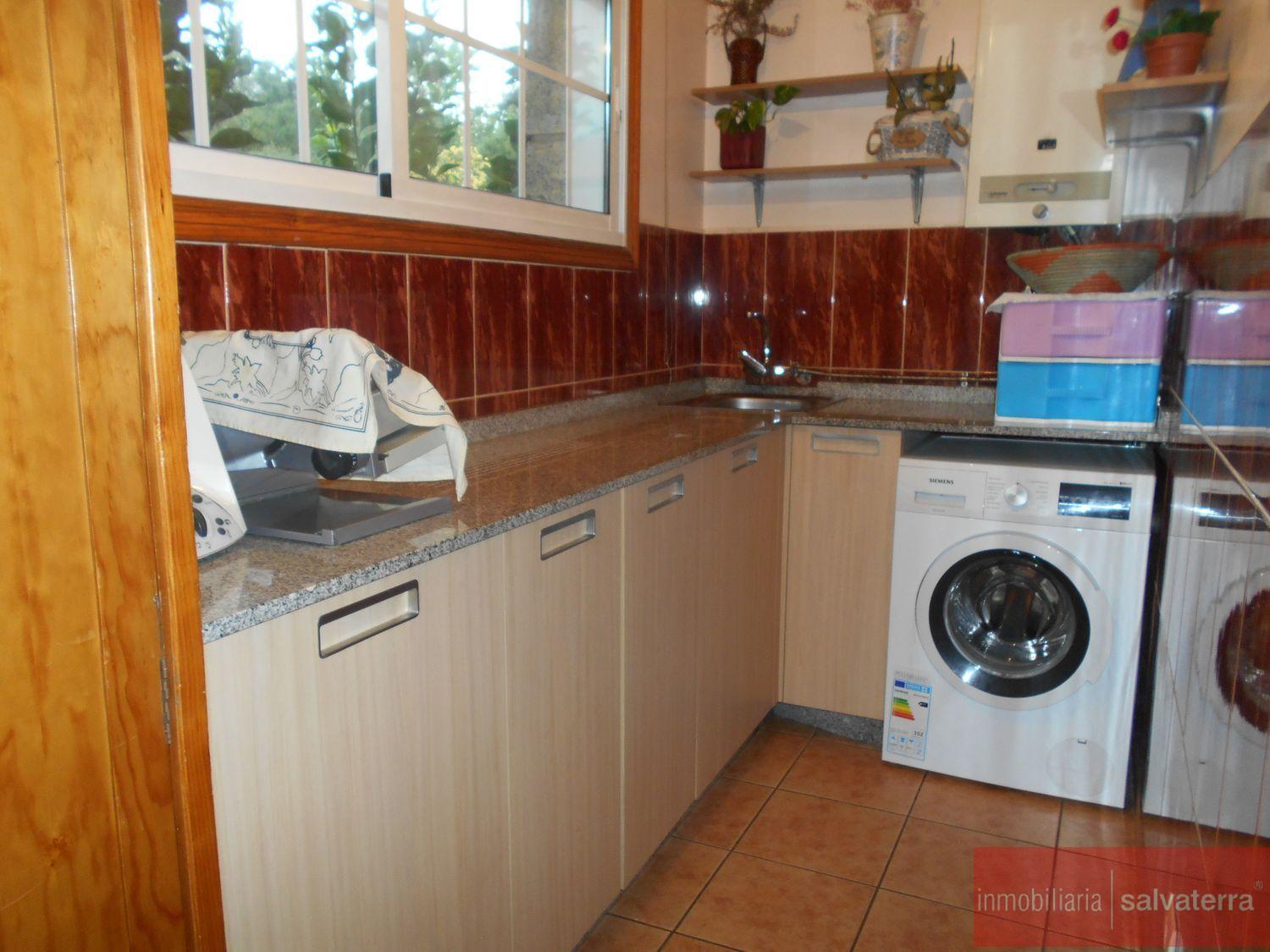 For sale of chalet in Ponteareas