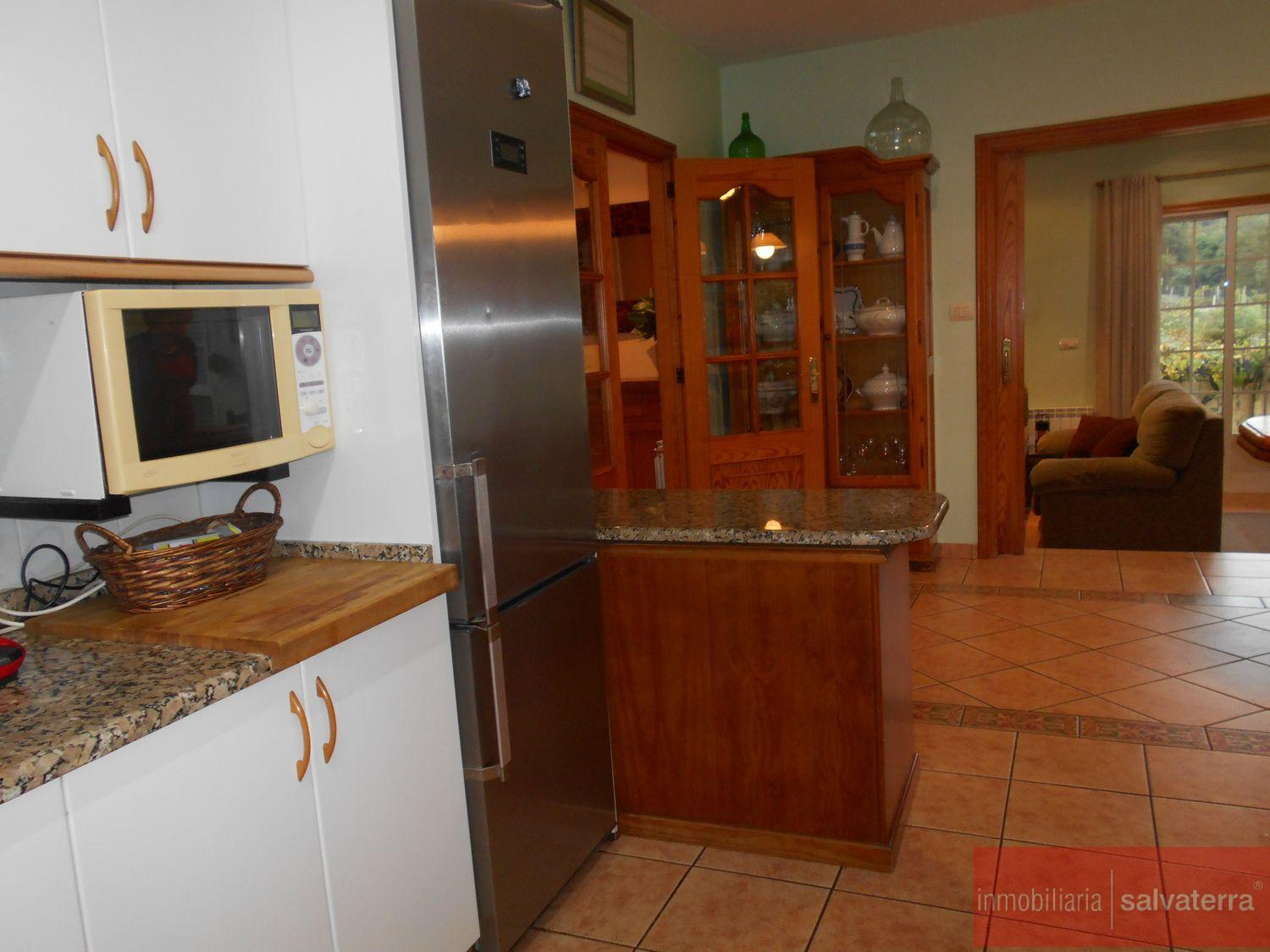 For sale of chalet in Ponteareas