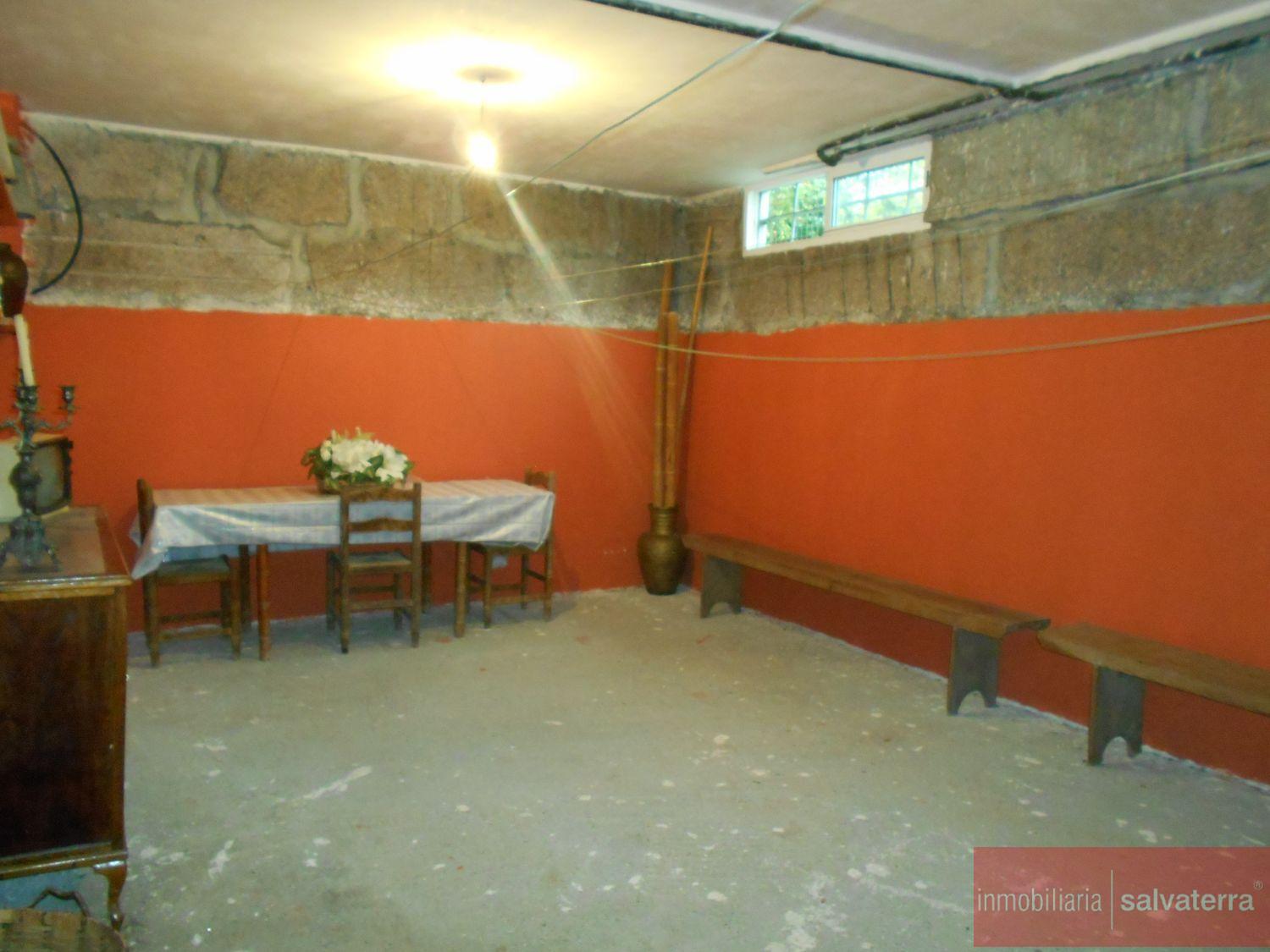 For sale of chalet in Ponteareas