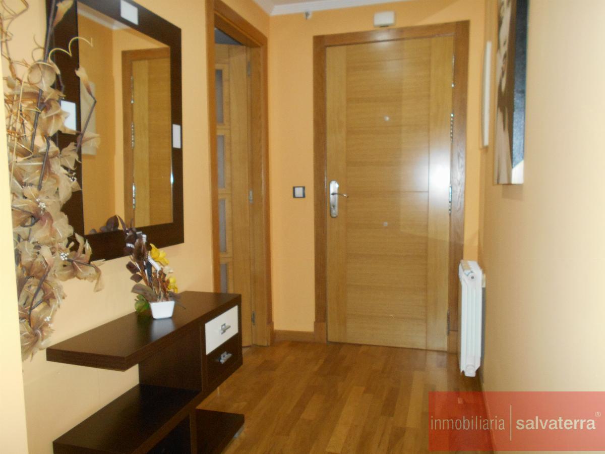 For sale of apartment in Salvaterra de Miño
