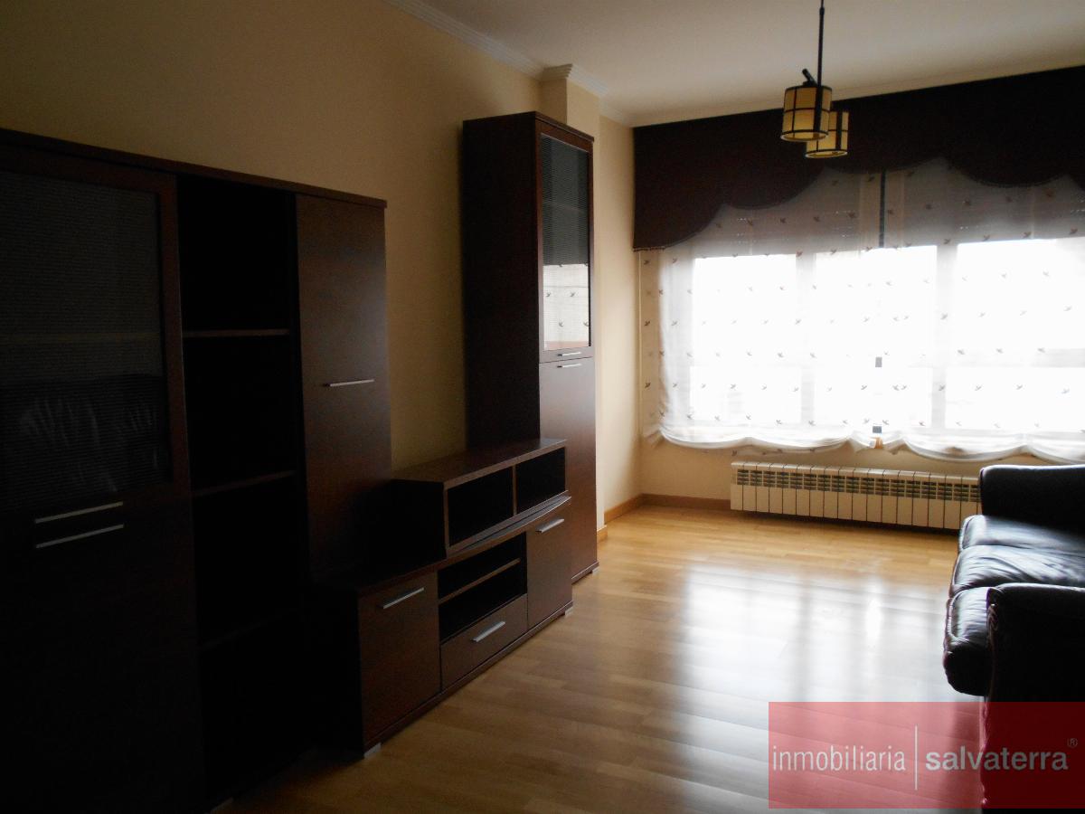 For sale of apartment in Salvaterra de Miño