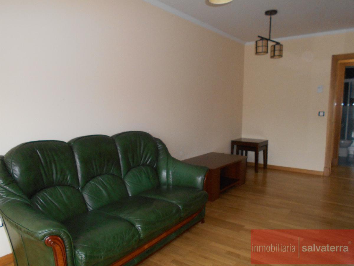 For sale of apartment in Salvaterra de Miño