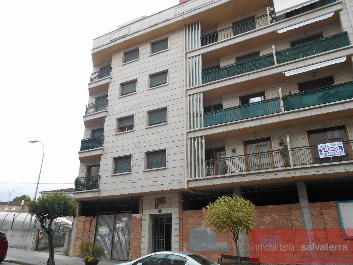For sale of apartment in Salvaterra de Miño