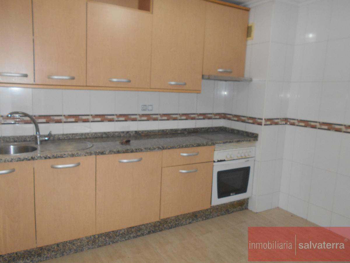 For sale of apartment in Salvaterra de Miño