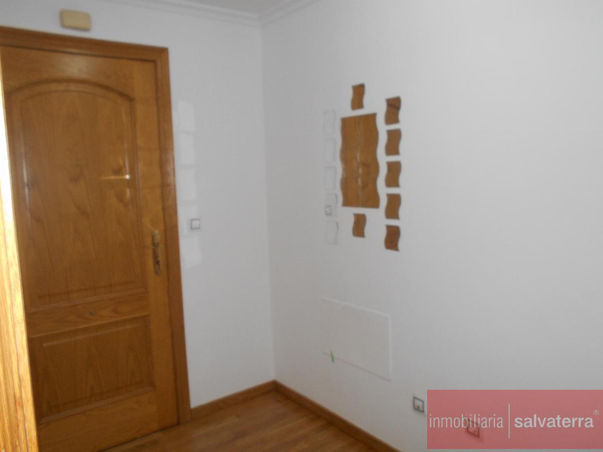 For sale of apartment in Salvaterra de Miño