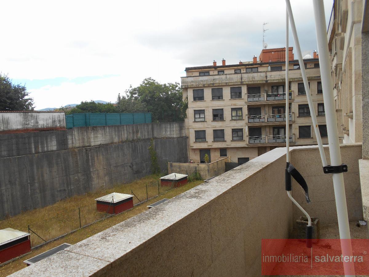 For sale of apartment in Salvaterra de Miño