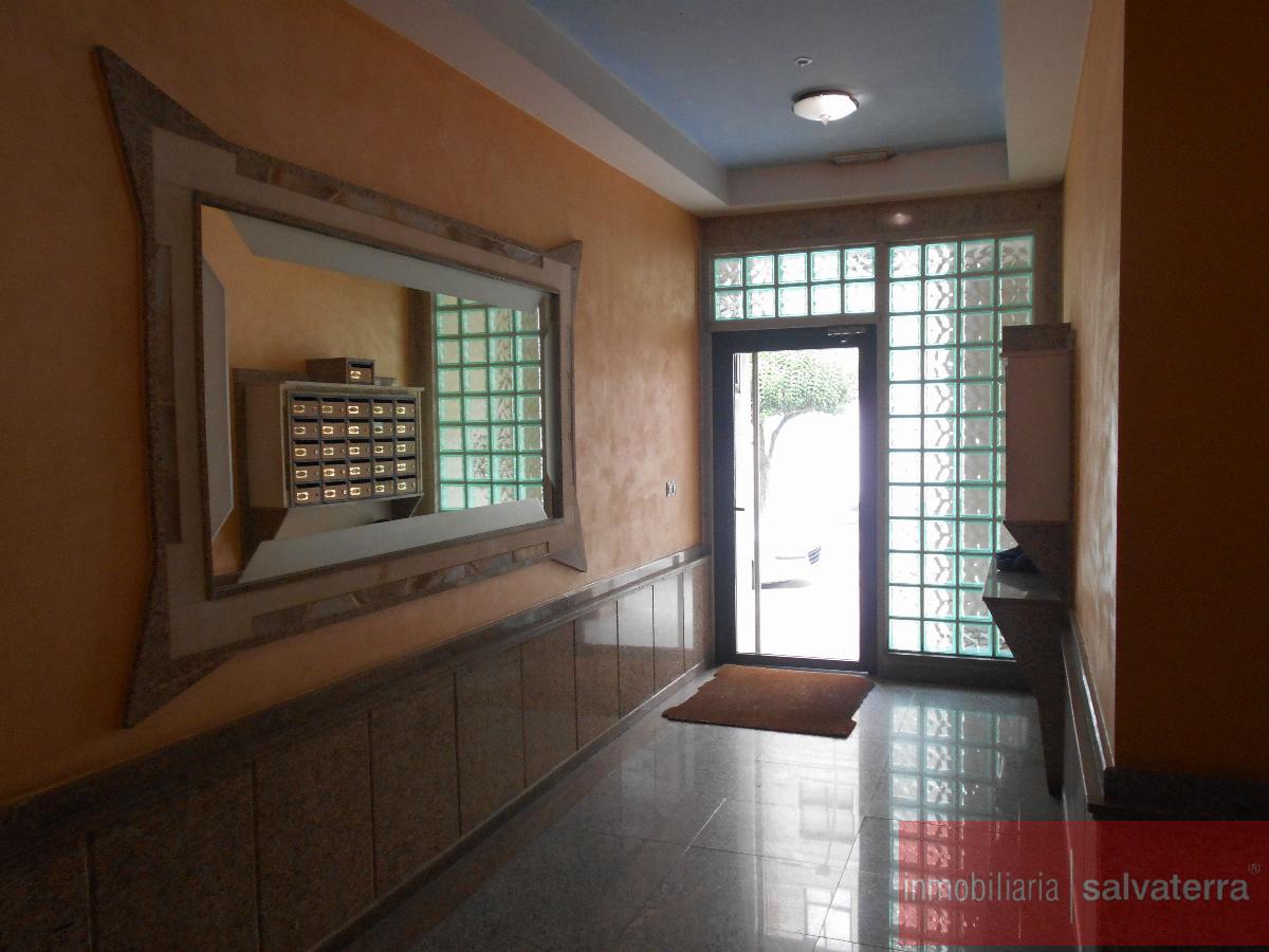 For sale of apartment in Salvaterra de Miño
