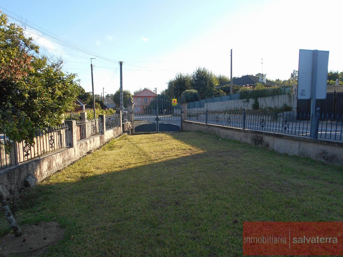 Venta de casa en Salvaterra de Miño