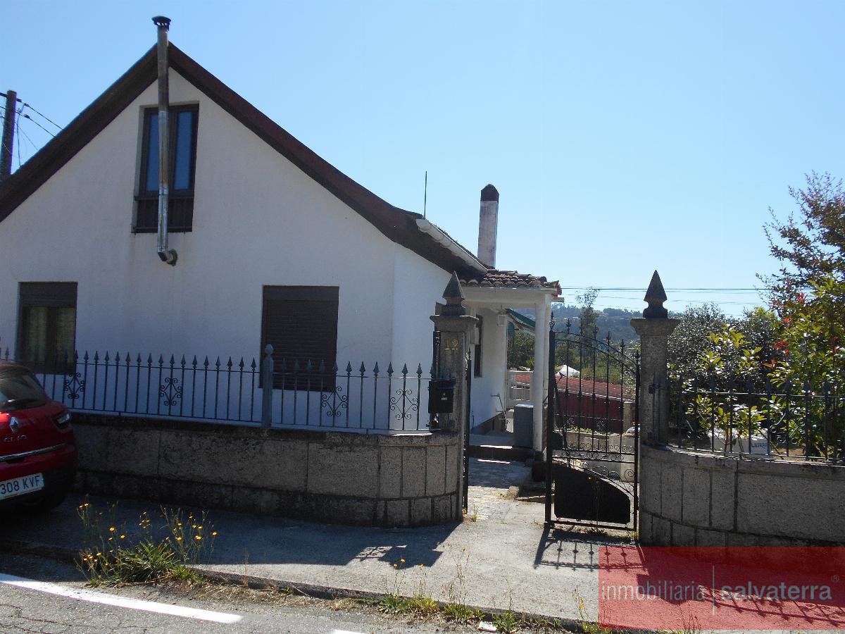 Venta de casa en Salvaterra de Miño