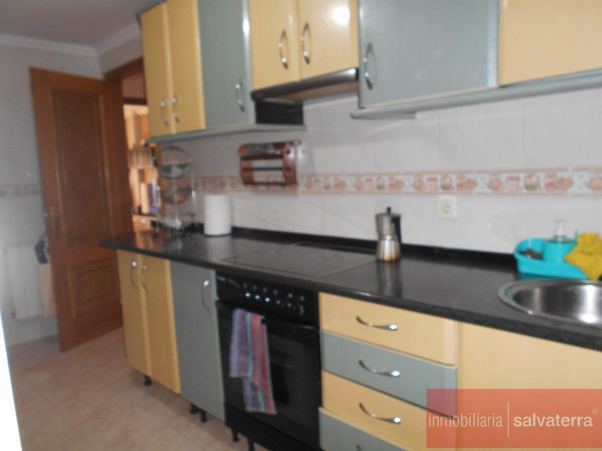Venta de piso en Salvaterra de Miño