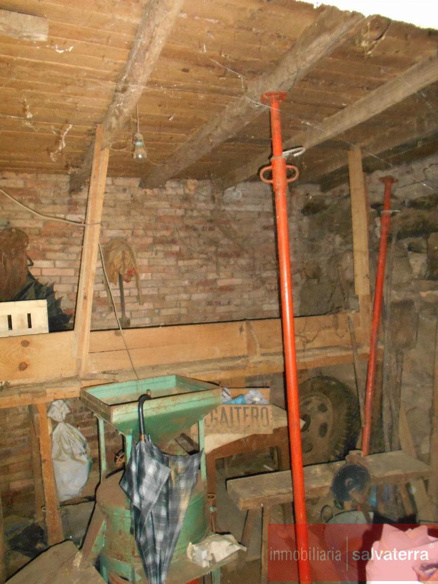 For sale of house in Salvaterra de Miño