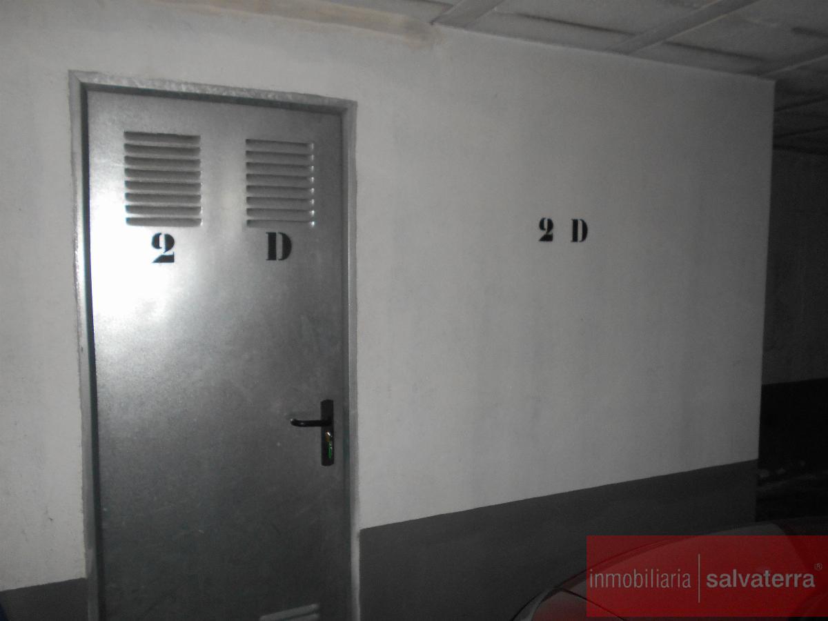 For sale of flat in Ponteareas