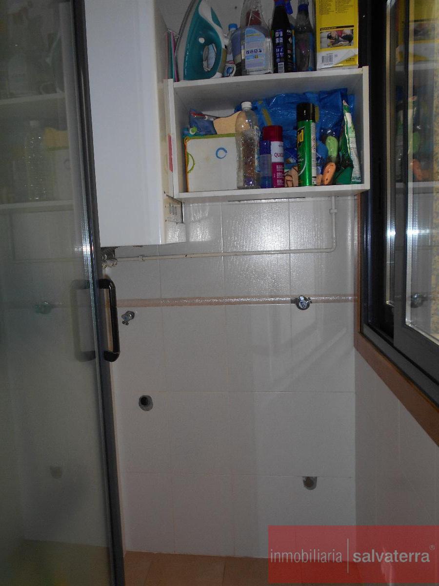 For sale of flat in Salvaterra de Miño