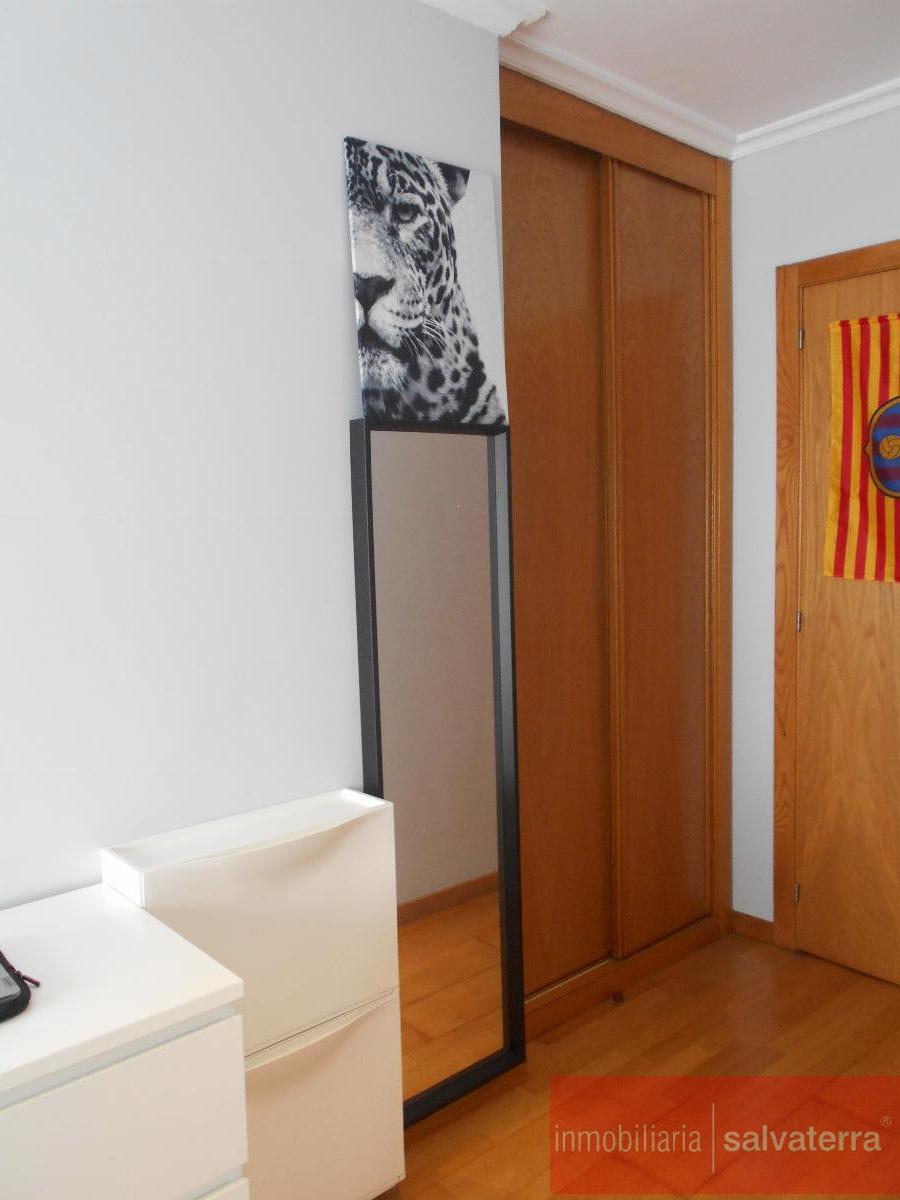 For sale of flat in Salvaterra de Miño