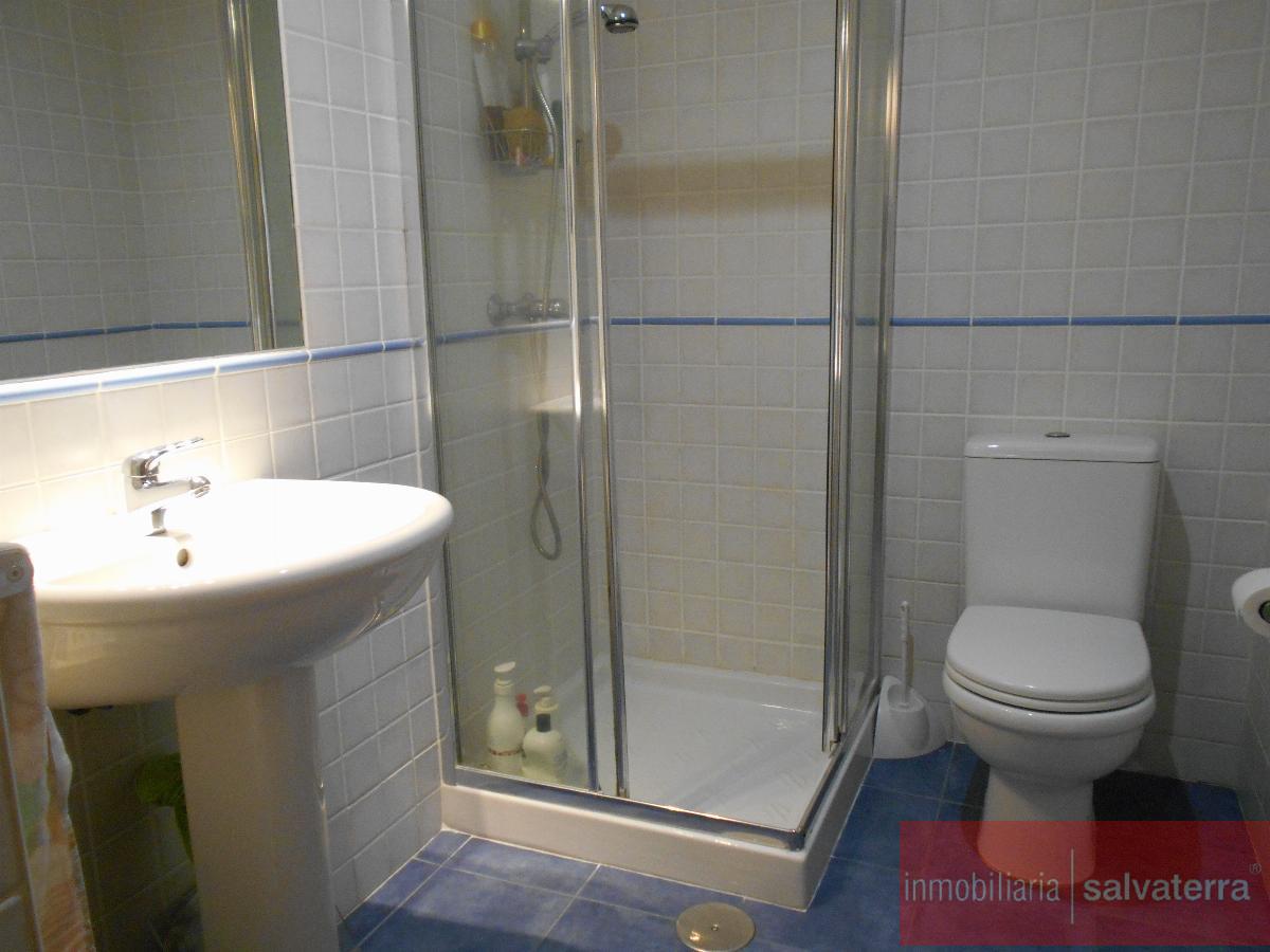 For sale of flat in Salvaterra de Miño