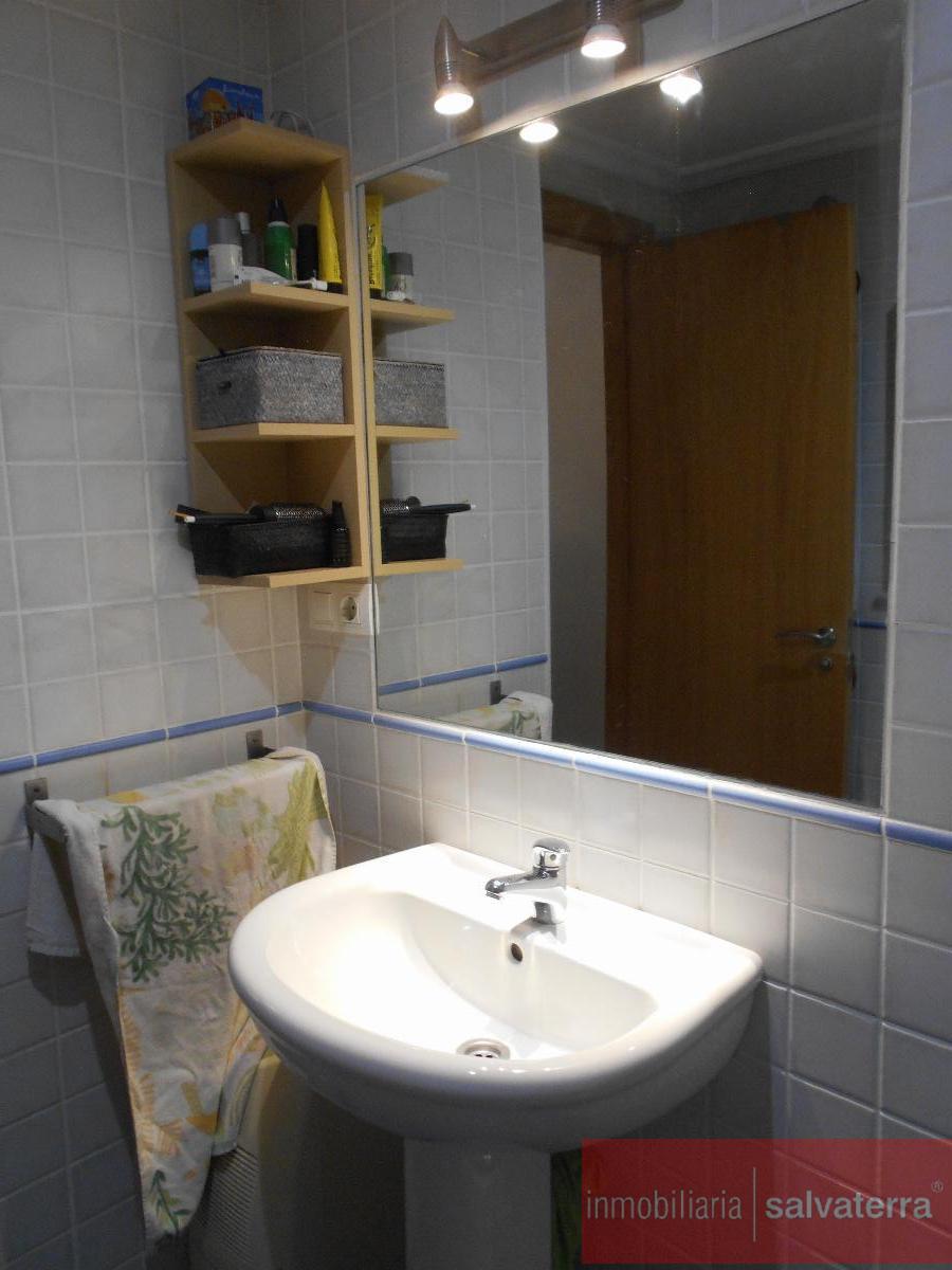 For sale of flat in Salvaterra de Miño