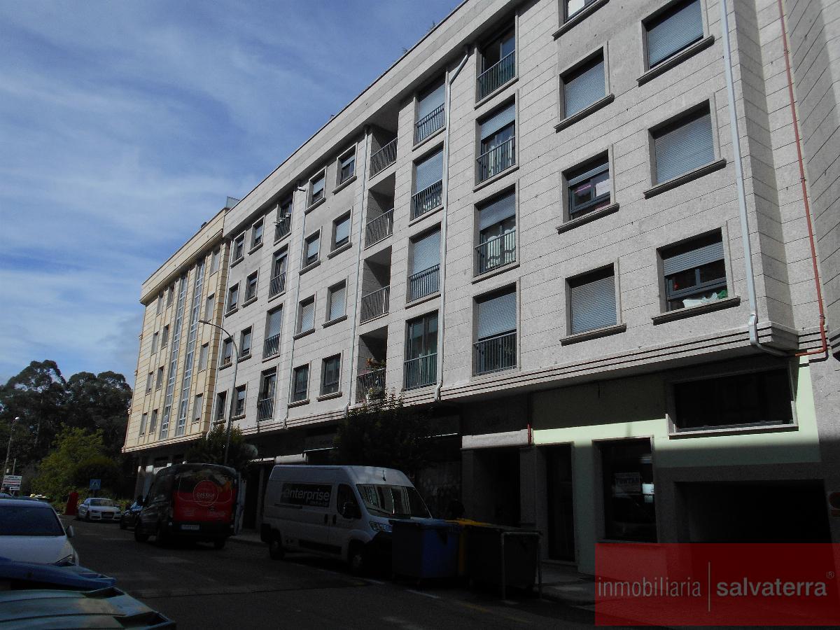 For sale of flat in Salvaterra de Miño