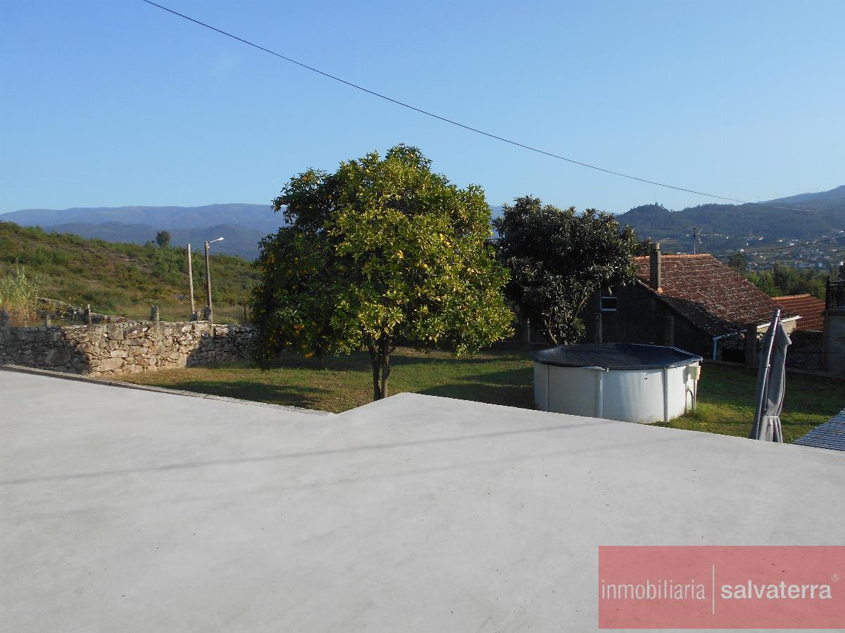 For sale of house in Neves As