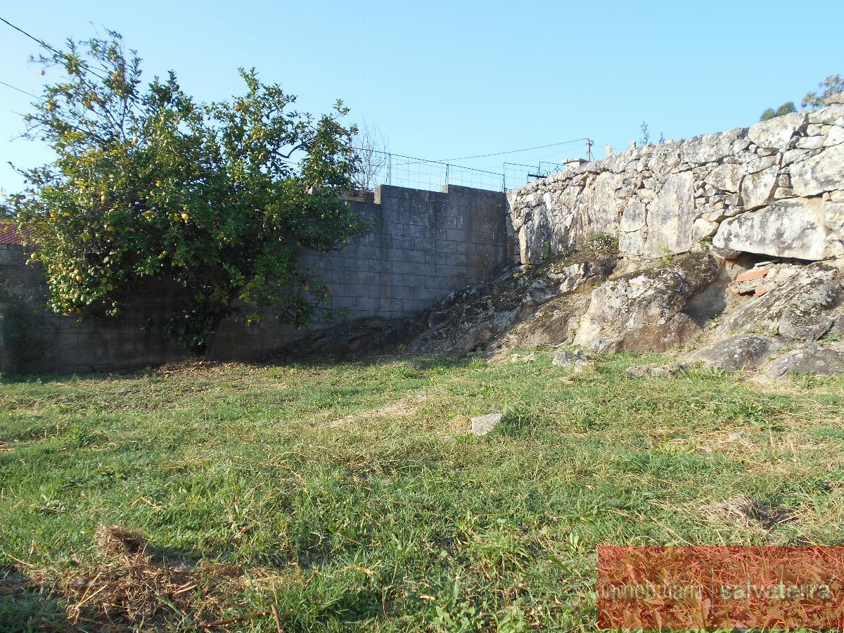 For sale of house in Neves As