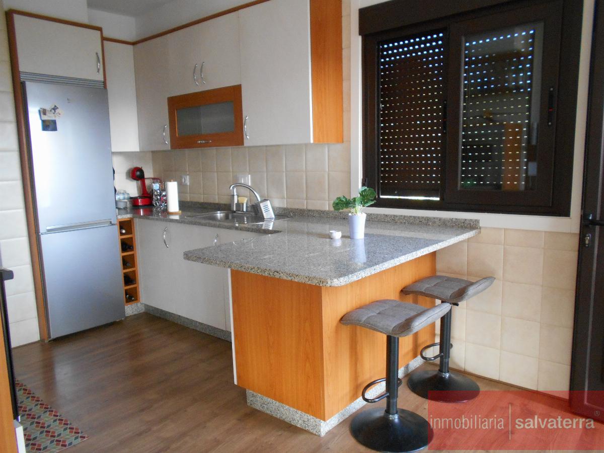 For sale of house in Neves As