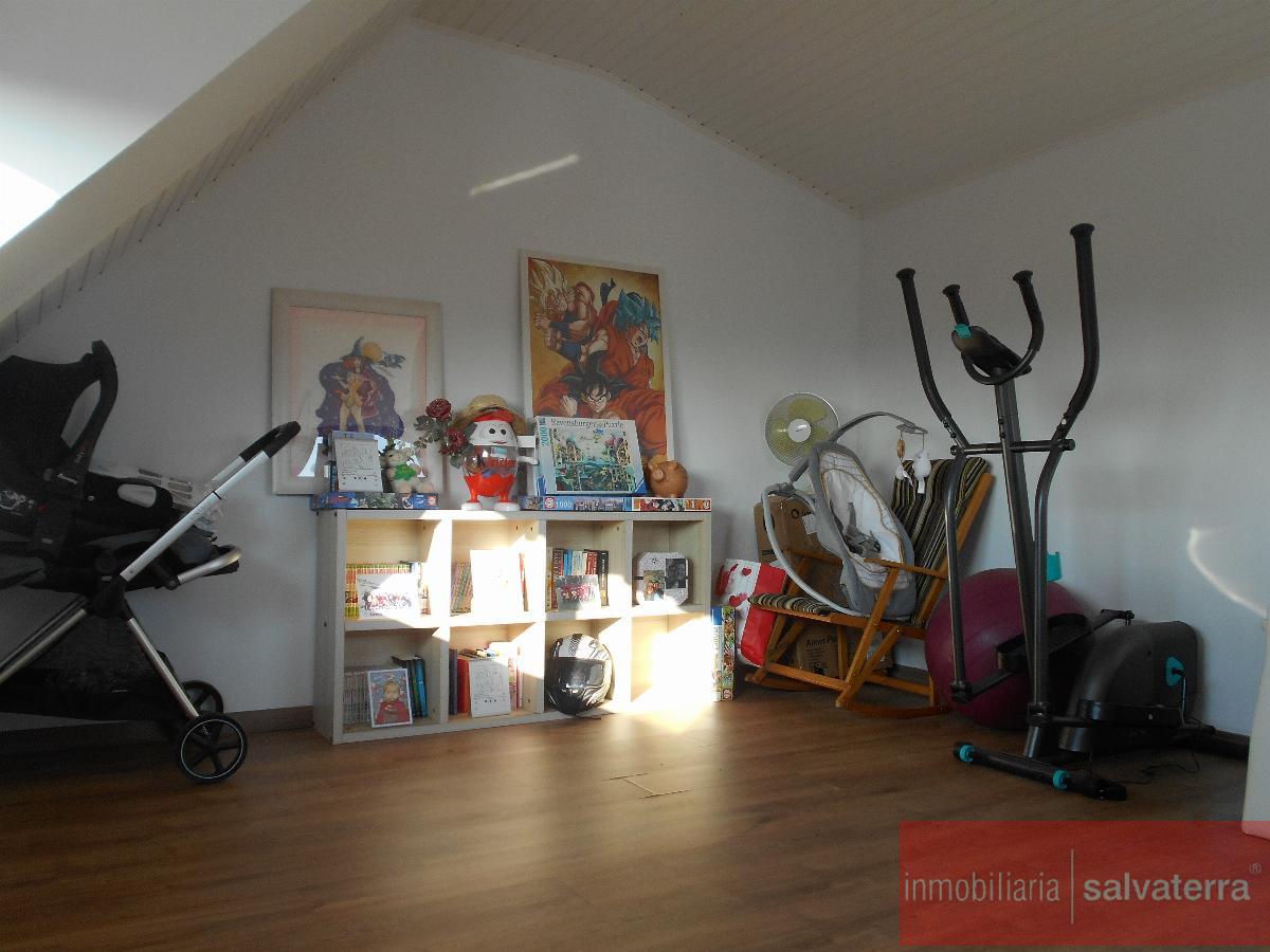 For sale of house in Neves As