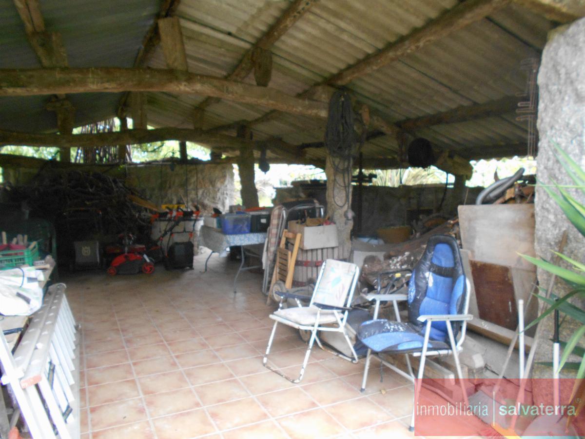 For sale of house in Salvaterra de Miño
