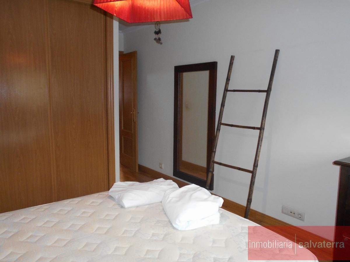 For sale of flat in Neves As
