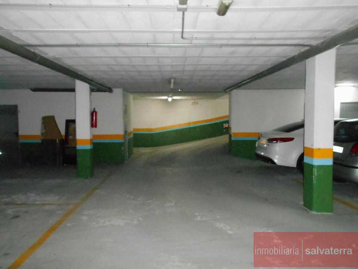For sale of flat in Salvaterra de Miño