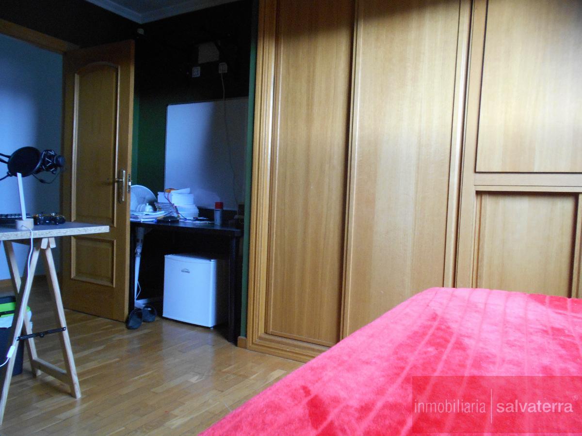 For sale of flat in Salvaterra de Miño
