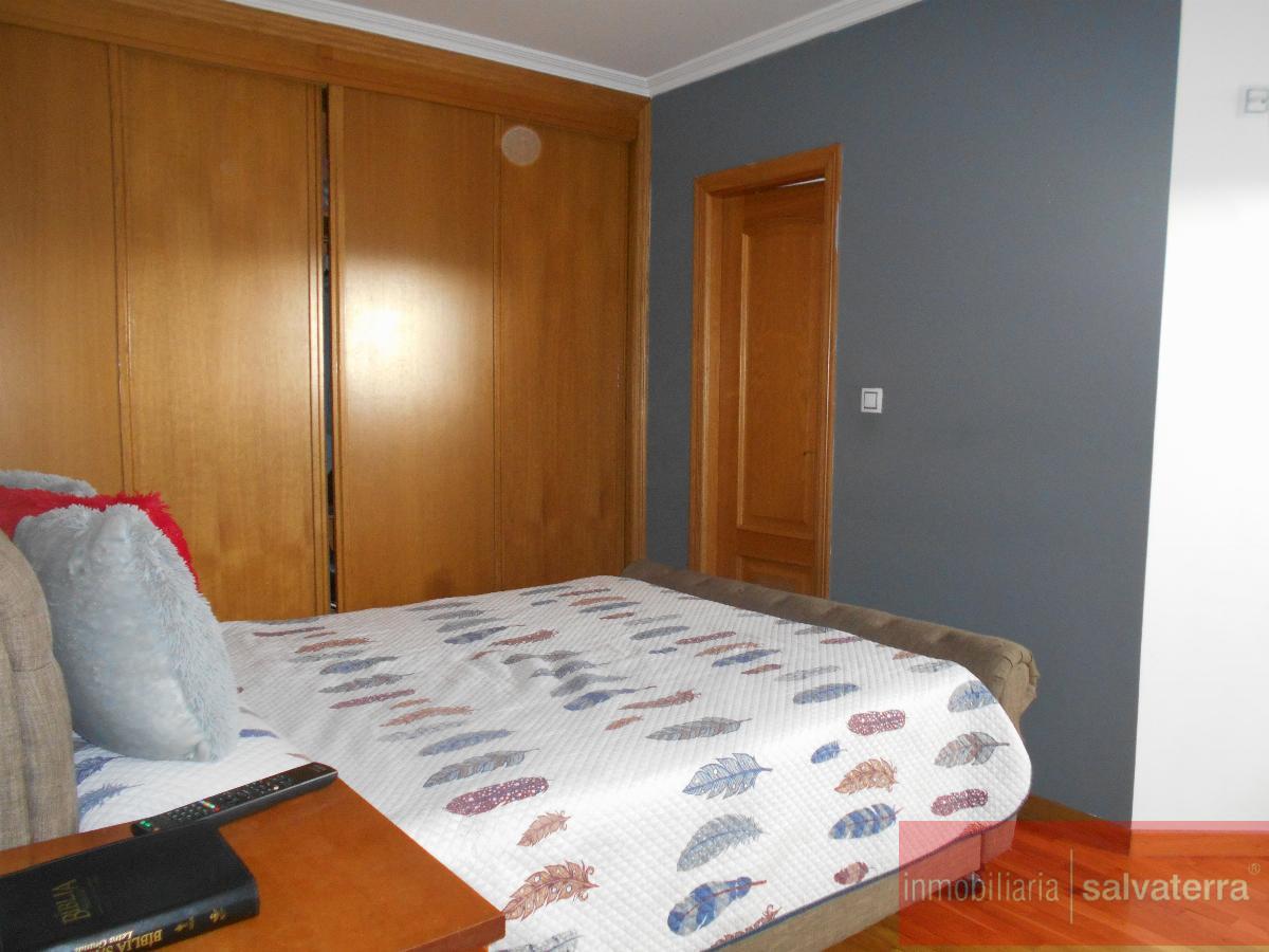 For sale of flat in Salvaterra de Miño