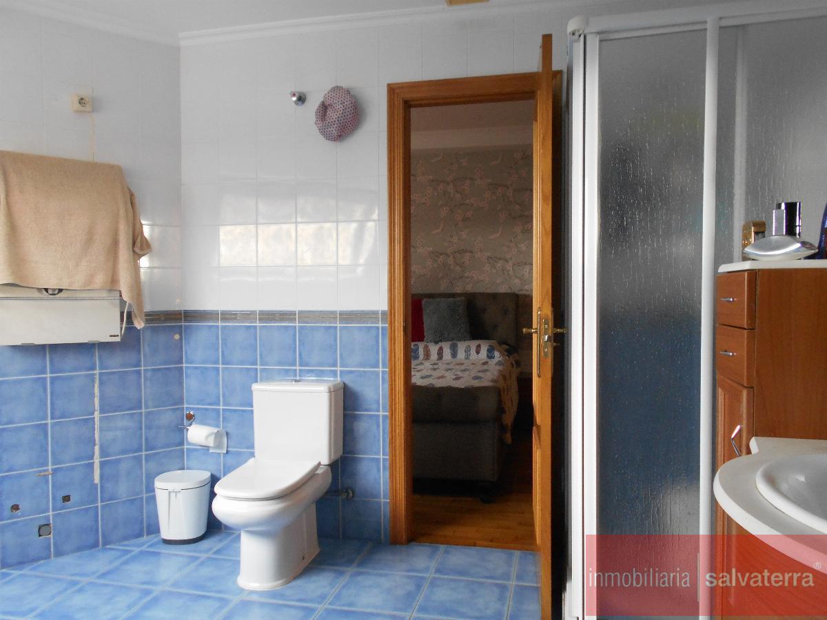 For sale of flat in Salvaterra de Miño