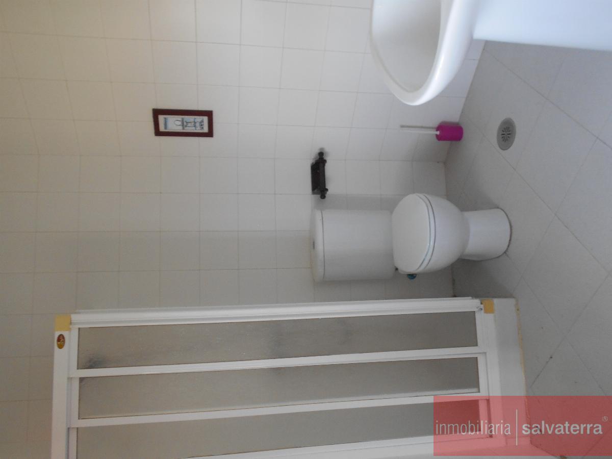 For sale of flat in Neves As