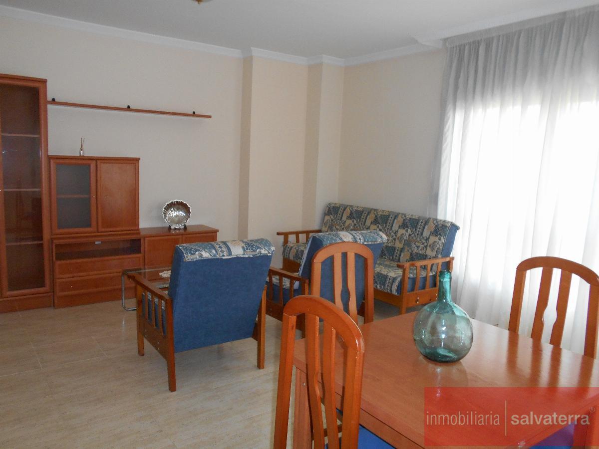 For sale of flat in Salvaterra de Miño