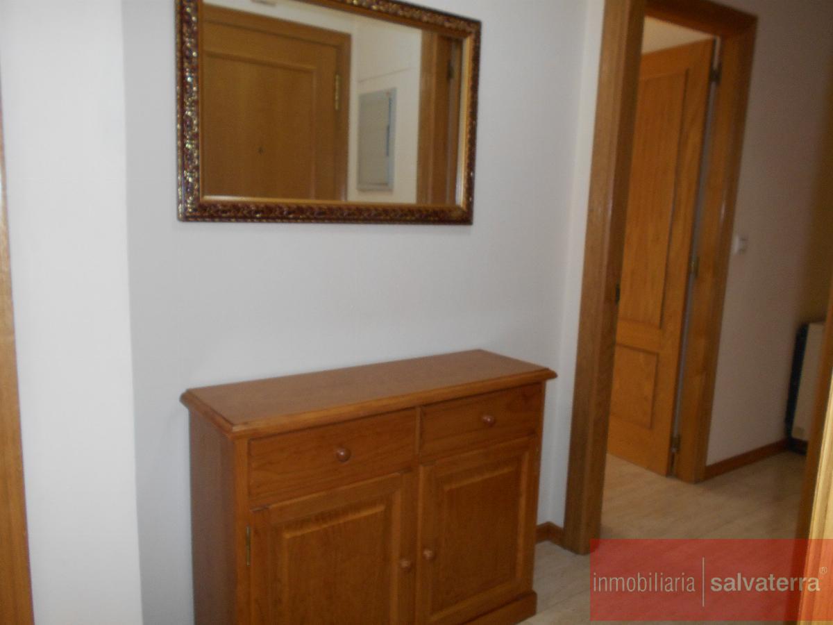 For sale of flat in Salvaterra de Miño