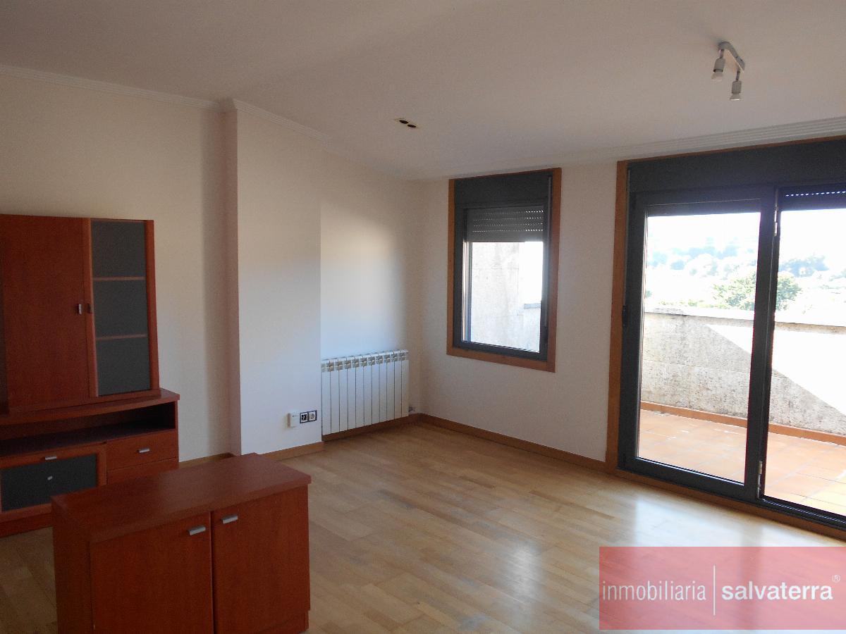 For sale of penthouse in Salvaterra de Miño