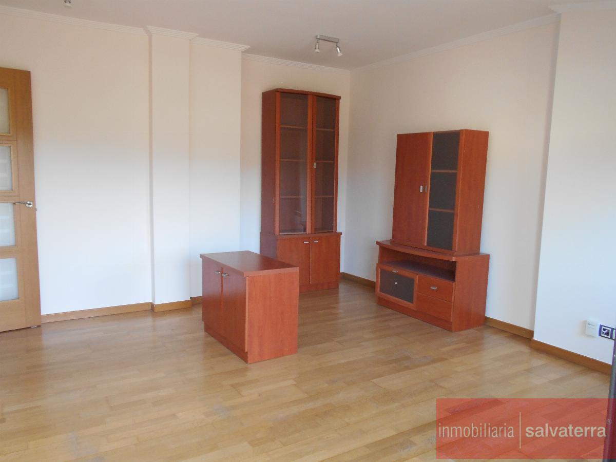 For sale of penthouse in Salvaterra de Miño