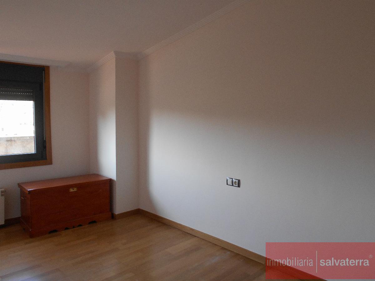 For sale of penthouse in Salvaterra de Miño