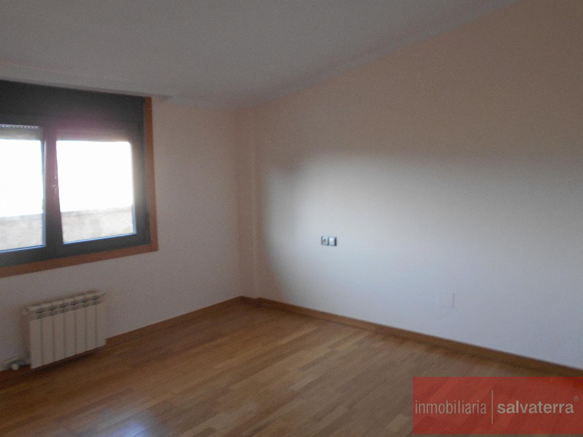 For sale of penthouse in Salvaterra de Miño