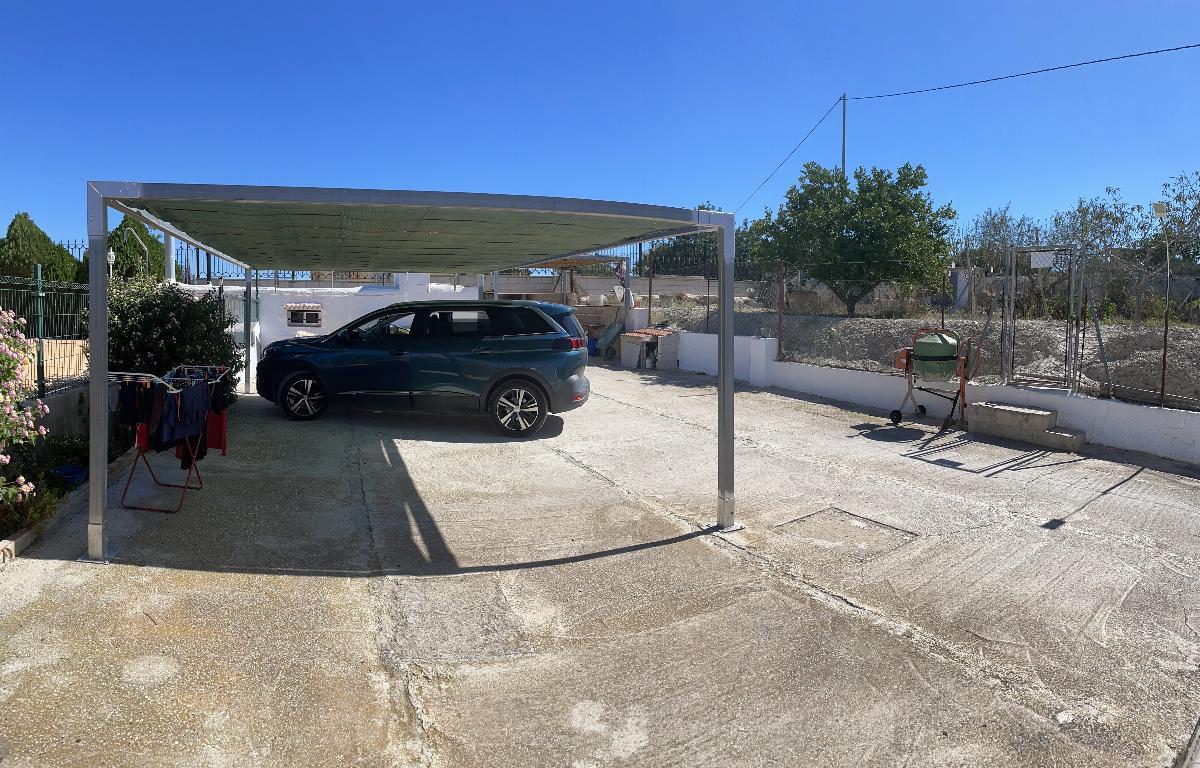 For sale of rural property in Aspe