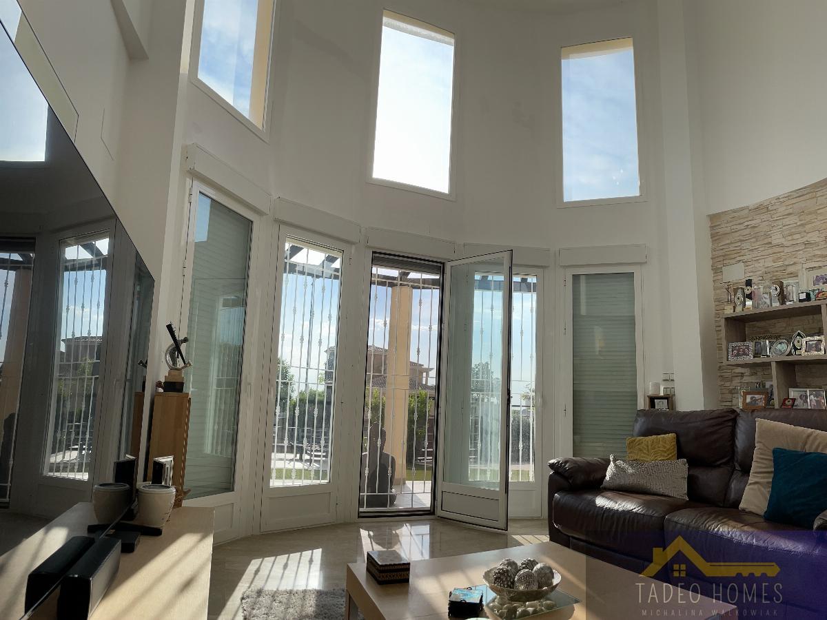 For sale of villa in Gea y Truyols