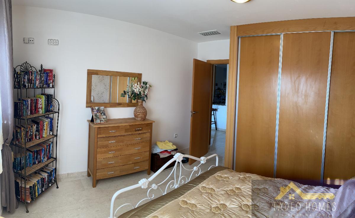 For sale of apartment in Gea y Truyols