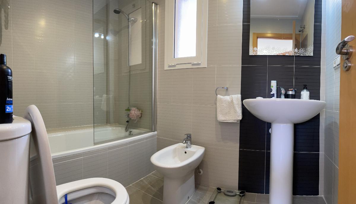 For sale of apartment in Gea y Truyols